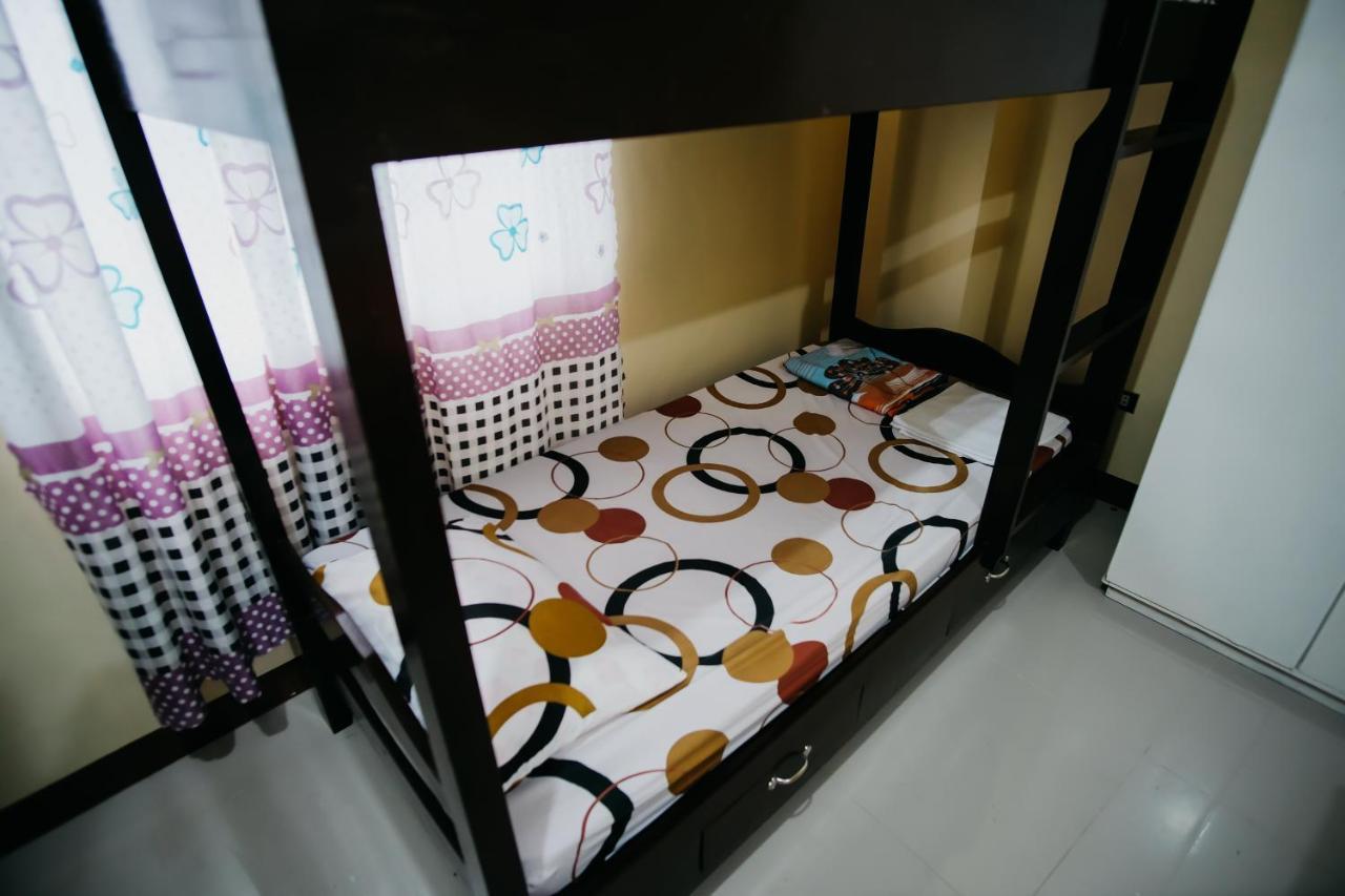 Sleepadz - Capsule Beds Dormitel In Magsaysay Ave Naga Hotel Exterior photo